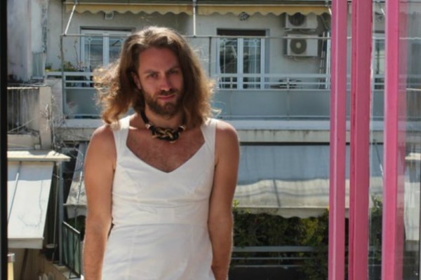 Το Τζέισον Αντιγόνη άλλαξε λουκ και είναι πραγματικά άλλος άνθρωπος (Photos) - LGBT News